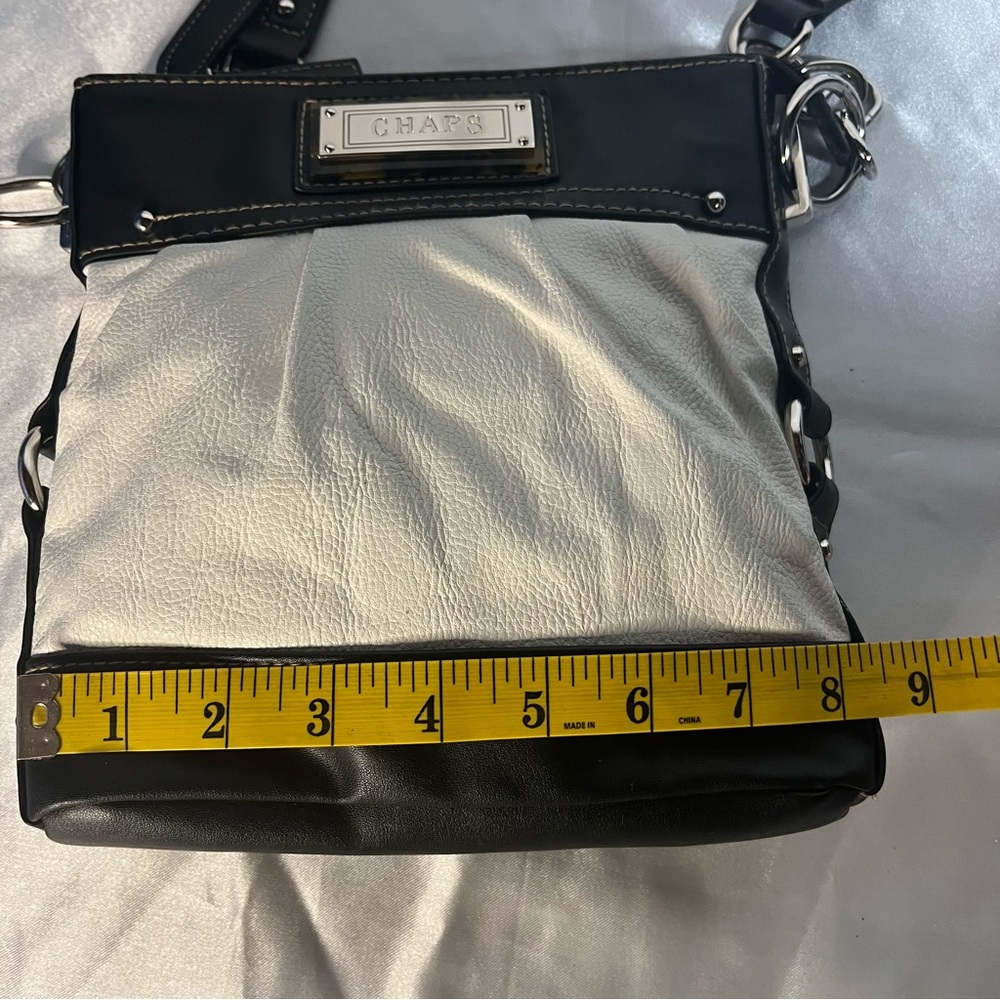 Chaps Black and Cream Crossbody Bag - Picture 11 of 12